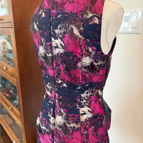 Vince Camuto Abstract Pink Navy and Silver Mini Dress - Picture 7 of 11
